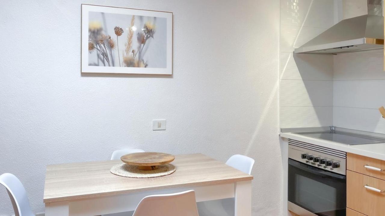 Harmony Beach House - 2Br Sea Views Terrace Villa Telde Bagian luar foto